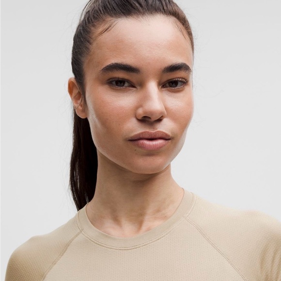 lululemon Sheer Oak Short Sleeve swiftly tech crop - Picture 8 of 11